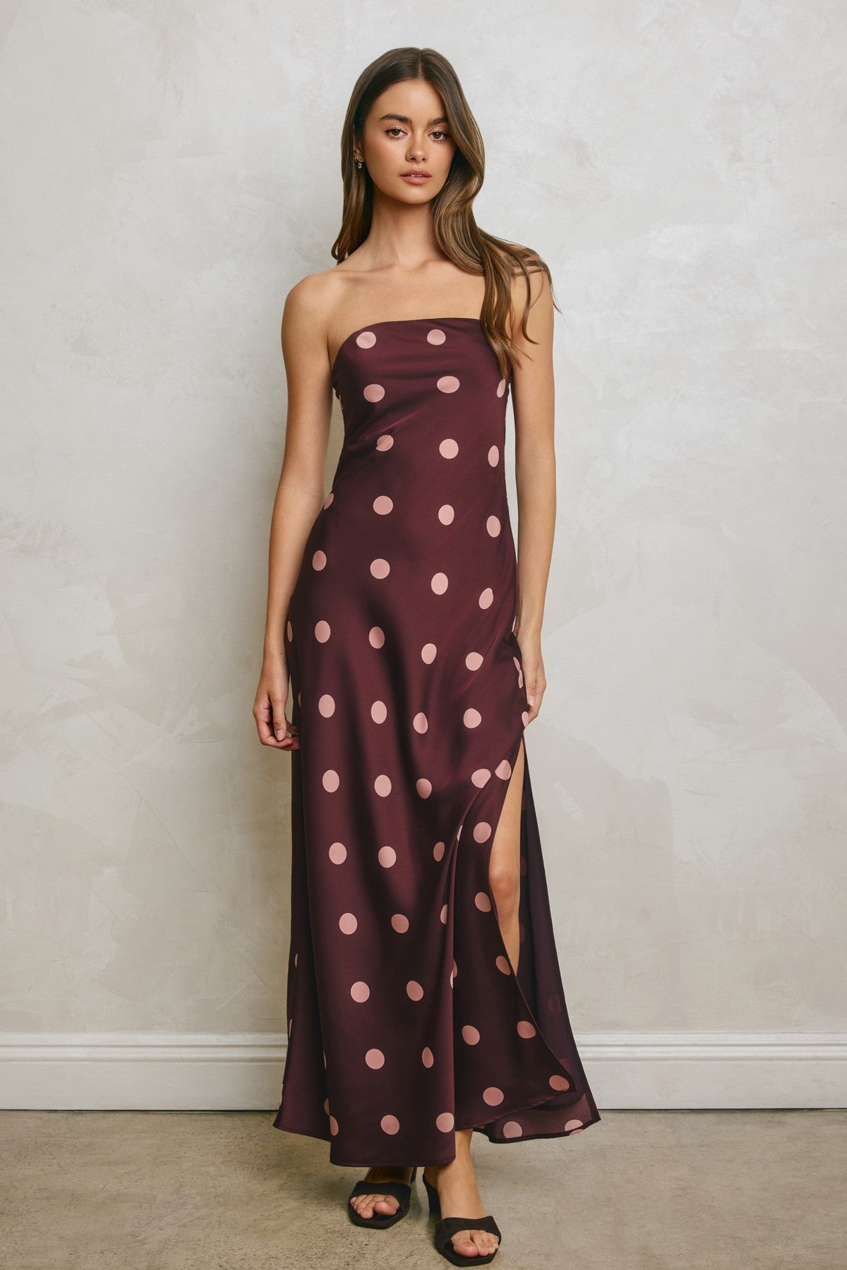burgundy polka dot dress Harlowe Maxi, Plum Small Size:5 US (7 EUR) Add a tailored blazer Moon River Dress XS metallic silver dress